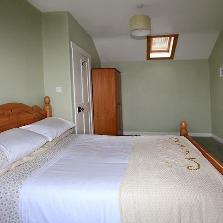 Three Bedroom Holiday House In 奥本 外观 照片